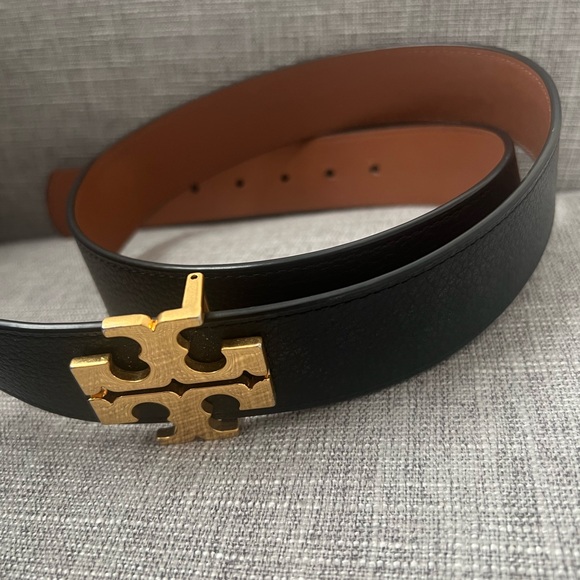 Tory Burch Black and brown double sided Leather Belt with Gold Logo Buckle - Picture 4 of 7